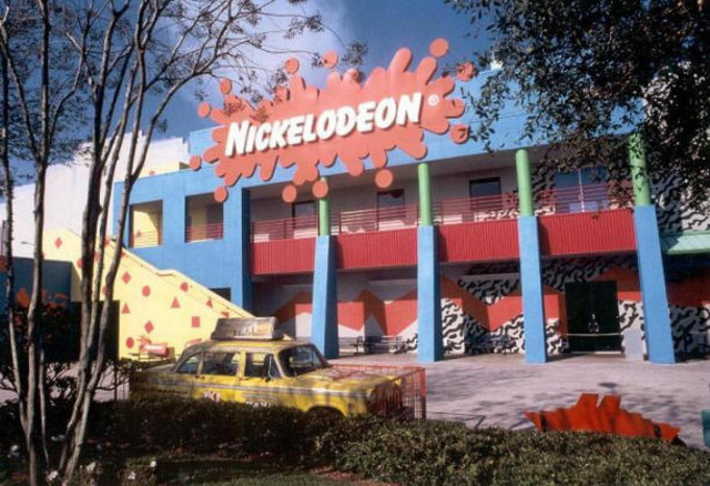 Nickelodeon closes