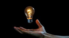 Timeline: light bulb