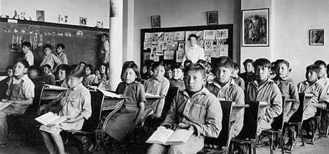 Escuela nueva: Enfoque psicologista o interpretativista