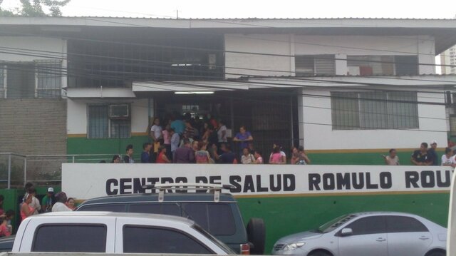 Se inaugura el Centro de Salud de Pueblo Nuevo en memoria del Sr. Rómulo Roux