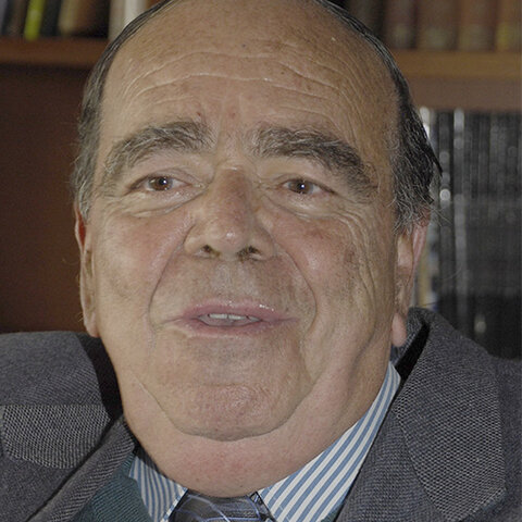 Nombramiento del padre Marco Tulio González como decano