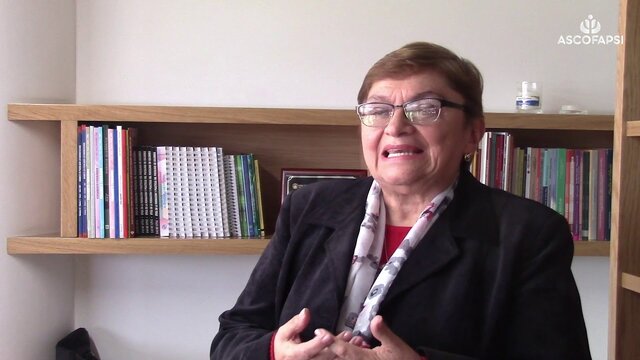 Nombramiento de la psicóloga Graciela Aldana de Conde como decana quien mantuvo la orientación académica de la Facultad influyendo en la continuación del desarrollo y posicionamiento de la Facultad como un centro de formación en psicología