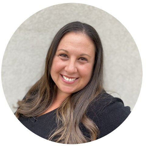 Became the Director of Education at Congregation Kol Ami Religious School