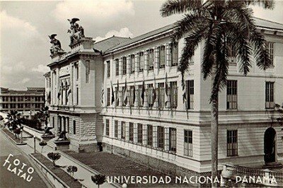 Inauguración de la escuela de medicina
