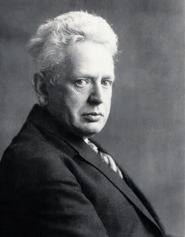 Ernst Cassirer _ Filósofo Alemán (Prusiano)