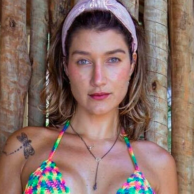 Timeline: Gabriela Pugliesi - Influenciadores e Estratégia de Marketing - Grupo: Rafaela Almeida Oliva,  Vinicios Borges de Moura,  Wei Cheng Shen,  Roberta Schmitz Gewehr