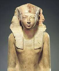 Reign of Queen Hatshepsut begins