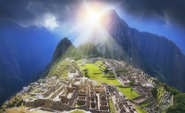 Incan Empire founded