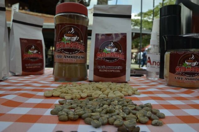 Tercer Mercado Campesino Anori Hechos para el Cambio