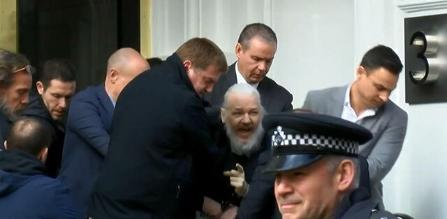 Assange detenido