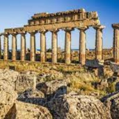 Timeline:    Greeks colonize the Mediterranean