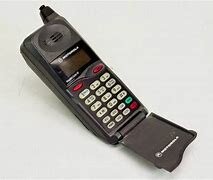 ELPRIMER TELEFONO MOVIL