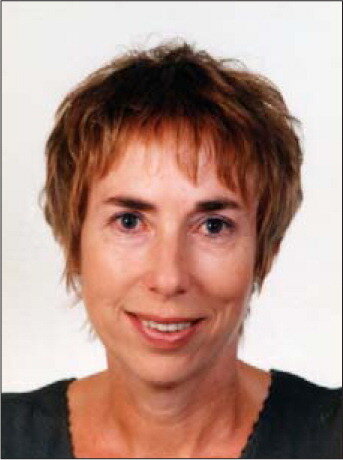 Estudios de Rose Mary Basson