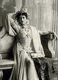 Dutch exotic dancer Mata Hari