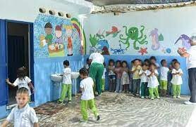 Con la creación de los hogares comunitarios del Instituto Colombiano de Bienestar Familiar