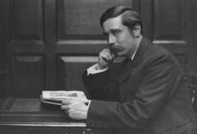 H. G. Wells becomes increasingly critical of modern government