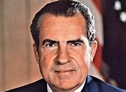 richard nixon asume el poder en usa