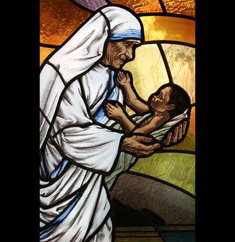 Mother Teresa opens the Nirmal Hinday Home