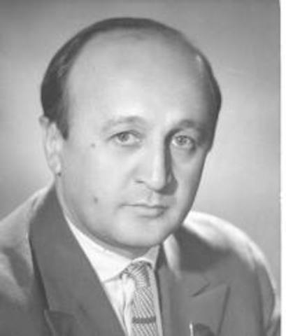 Фикрет Амиров