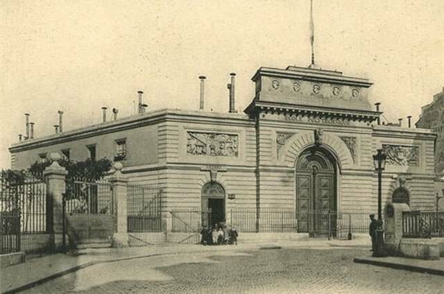 Escuela de puentes y pavimento