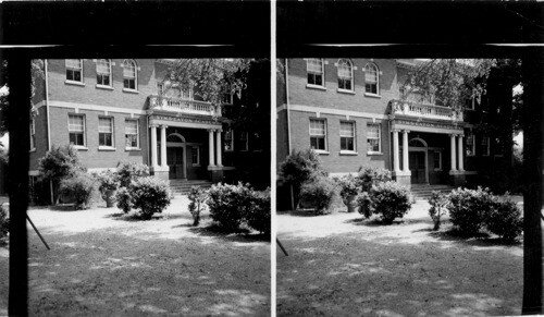 First Free school in VA opens