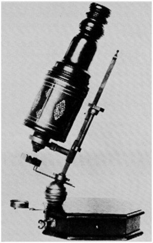Cornelis Drebbel: microscopio compuesto