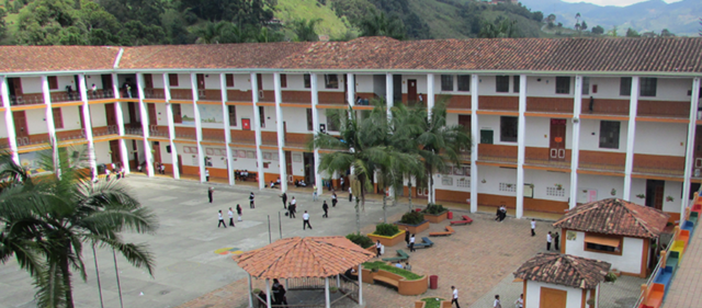 Casa de Menores y Escuela de Trabajo Antioquia