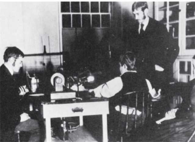 La primera exploración de rayos X en los Estados Unidos