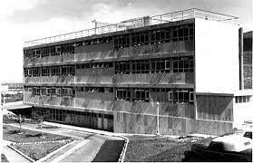 Primera Escuela en Salud Pública.