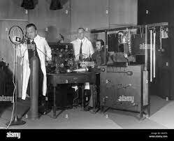 La BBC inaguro las posibilidades de la radio para la educación