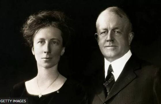 Frank (1868 - 1924) y Lillian Gilbreth (1878 - 1972)