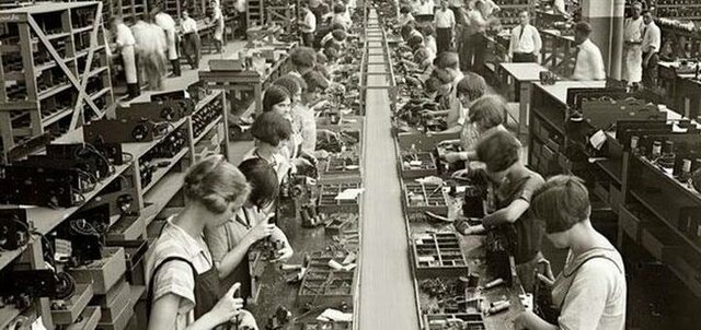 ERA DE LA PRODUCCIÓN