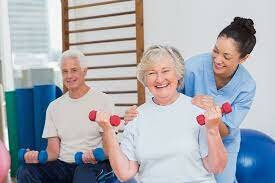 Rendimiento cognitivo y calidad de vida de adultos mayores asistentes a grupos de tercera edad