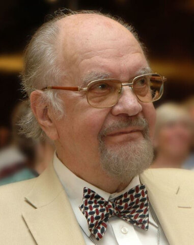 Endel Tulving-  (26 de mayo de 1927)Estudio sobre memoria y reconocimiento de información