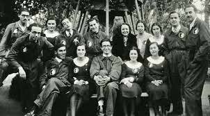 García Lorca crea el grupo teatral La Barraca