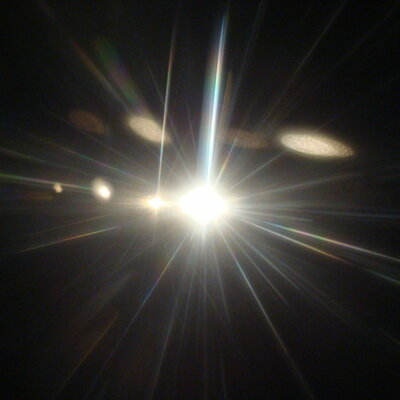 Timeline: Historia del concepto Luz y espectro electromagnético