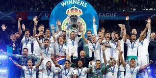 Decimotercera  Champions League