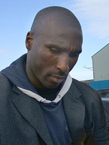 Sol Campbell becomes the first £100,000-a-week player
