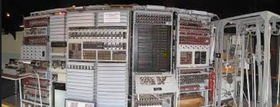 Tommy Flowers and his machine against nazis