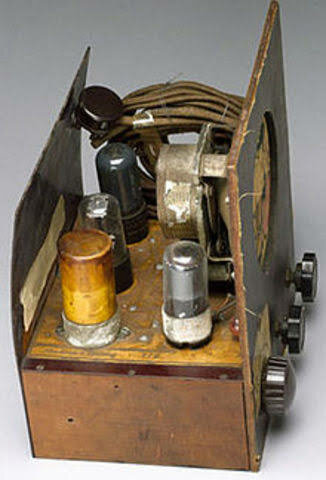 PRIMER CIRCUITO IMPRESO