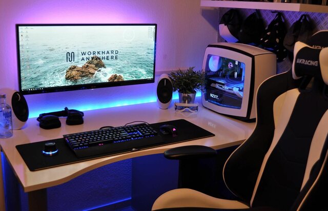 COMPUTER & GOOGLE SOFTWARE (Freshman in college 2022)