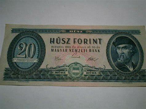 Pénzhelyettesítők