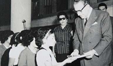 Primera entrega de libros de texto gratuitos