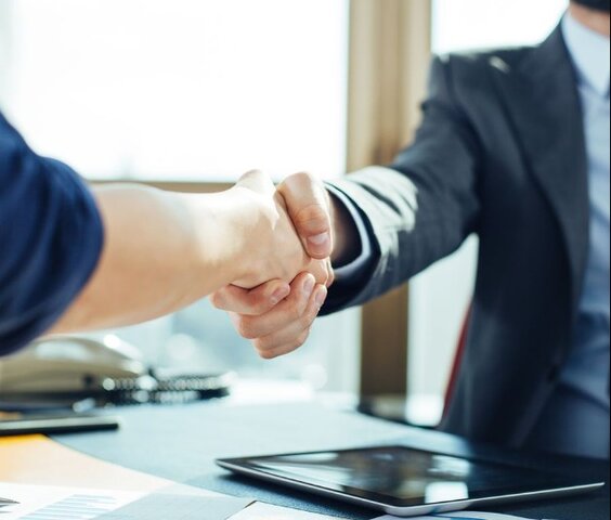 El marketing relacional para Pitta (1998) y Morgan y Hunt