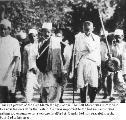 1922 – Gandhi organizes the first civil disobedience campaign.