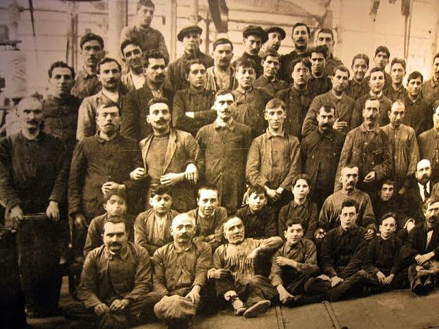 Primer acuerdo entre industriales y jóvenes obreros-1834