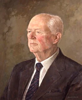 Primera reunión y primer presidente.