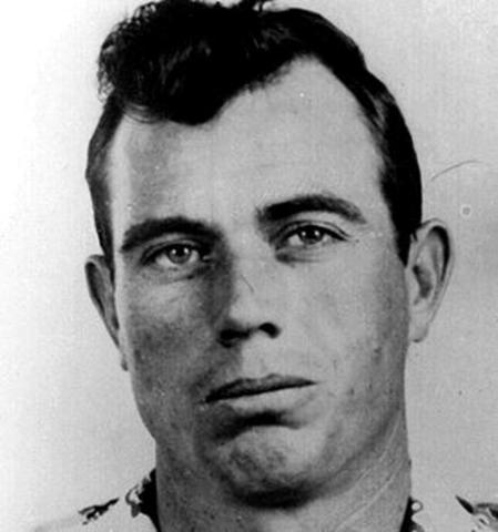 1:15 P.M. Officer Tippit is shot and killed