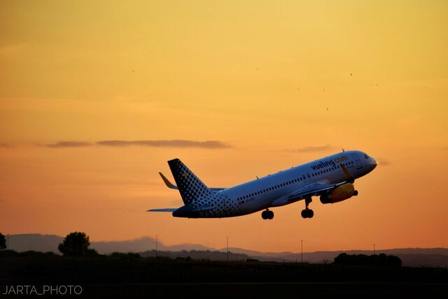 Primer cop amb avió