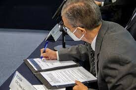 Estatutos y proyecto de escritura